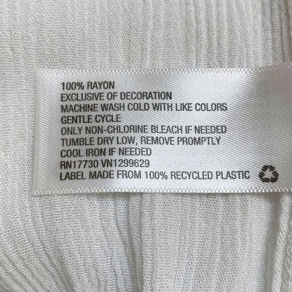 Xhilaration Off Shoulder White Textured Boho Embroidered Top - Picture 9 of 10